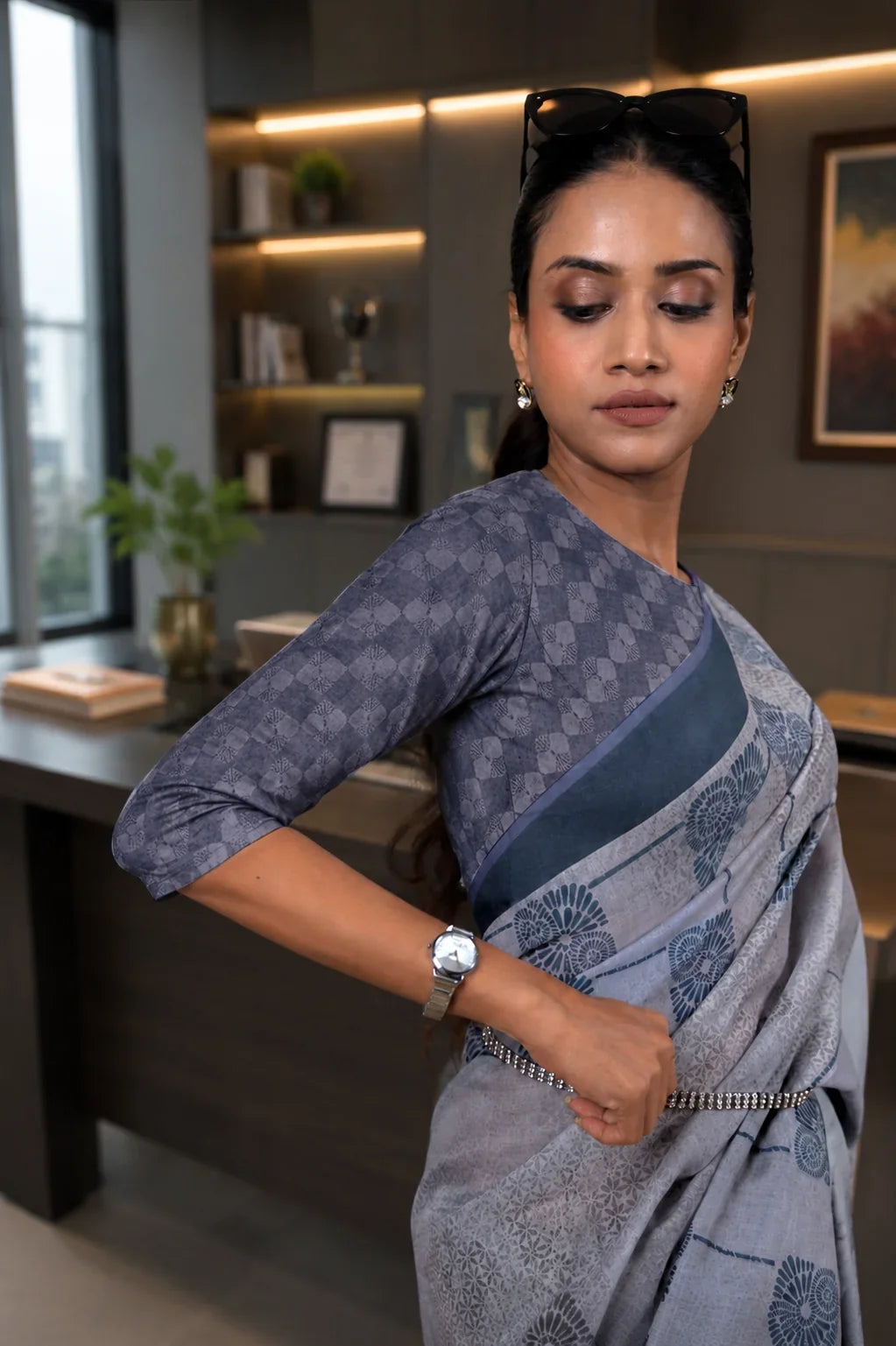Laxmipati Power Pleats Grey Linen Geometric Saree