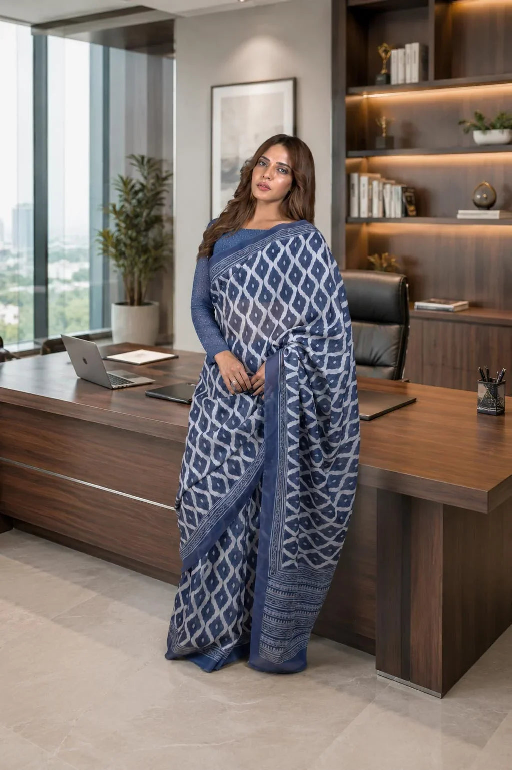 Laxmipati Power Pleats Blue Linen Geometric Printed Saree