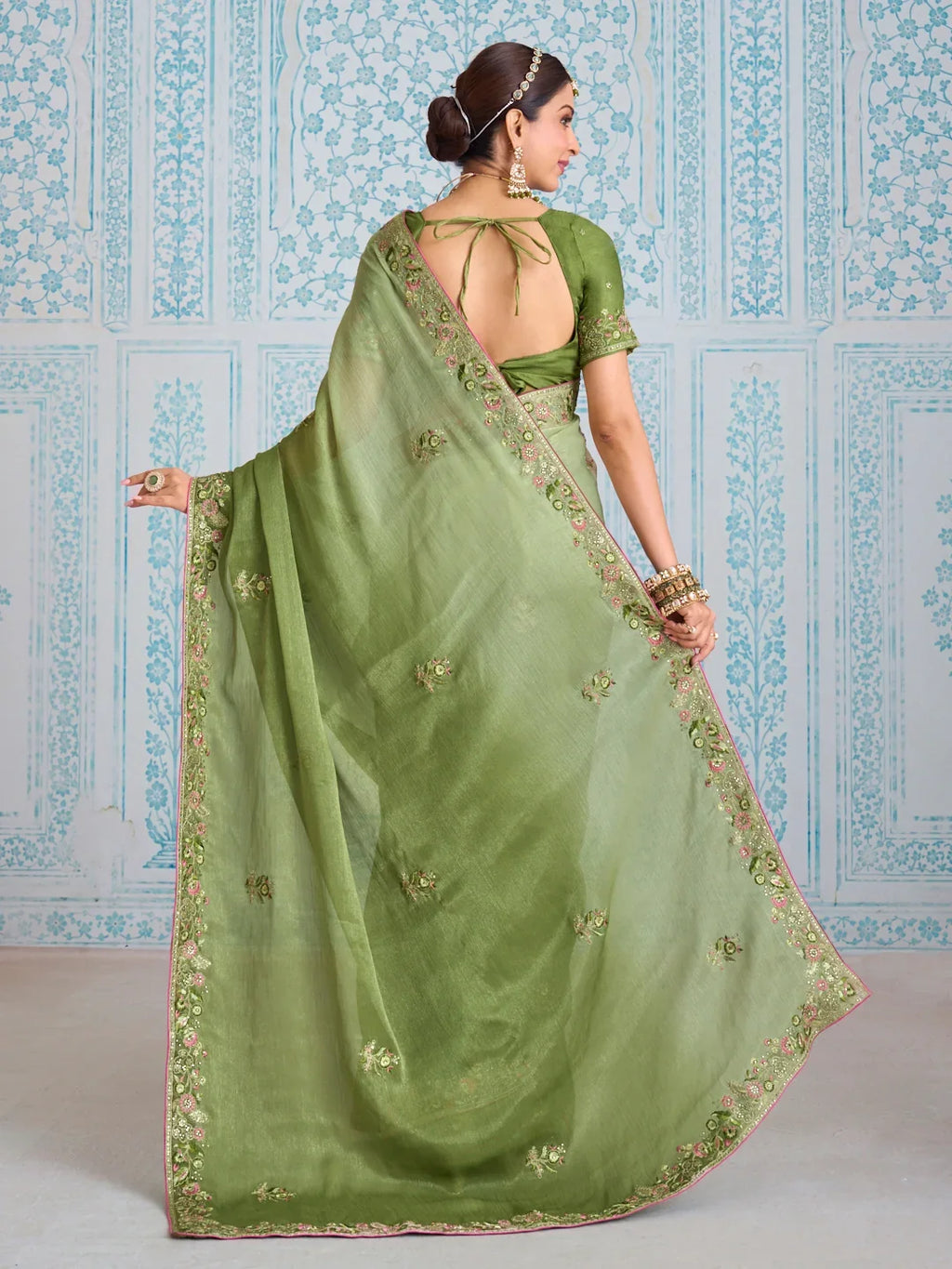 Laxmipati Aanya Green Chiffon Embroidered Saree
