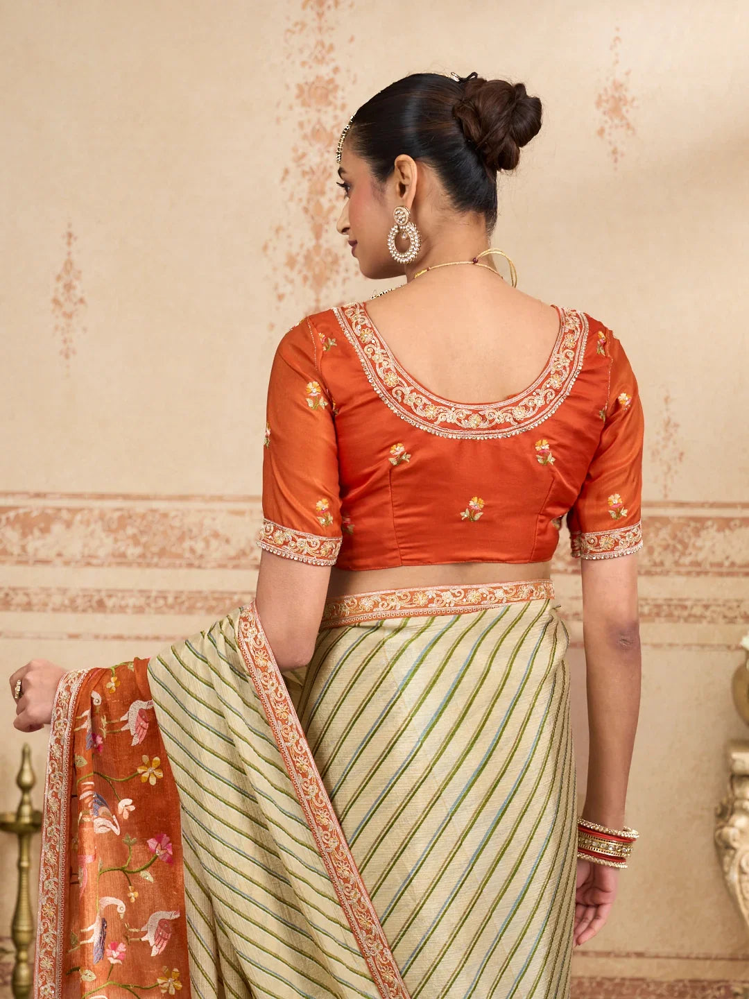 Laxmipati Kurkure Silk Blend Embroidered Saree